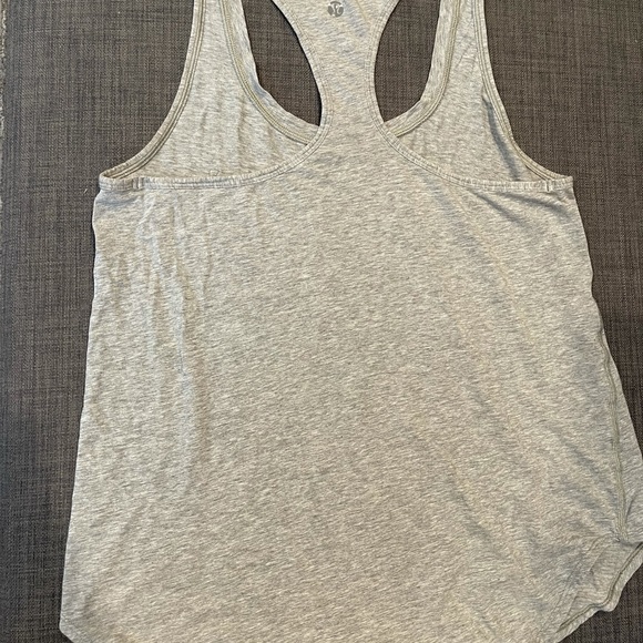 Lululemon Yogi Racer Back III Scoop Neck Grey. - Picture 5 of 6